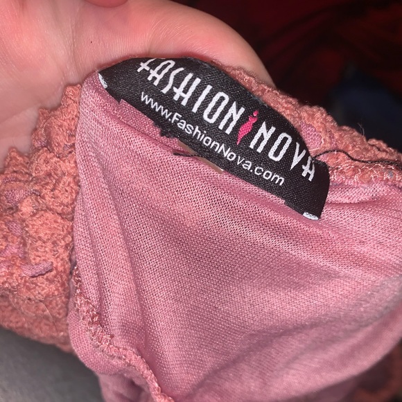 Fashion Nova Women’s Off the shoulder crop top - Picture 4 of 6